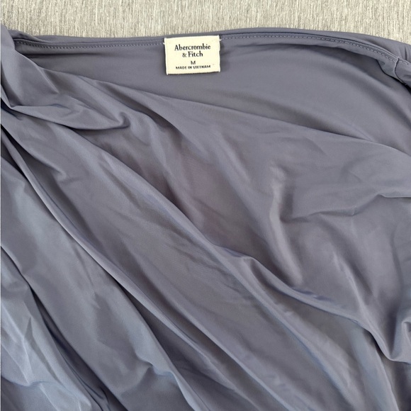 Abercrombie & Fitch Lavender Draped Sleeveless Top - Picture 3 of 5
